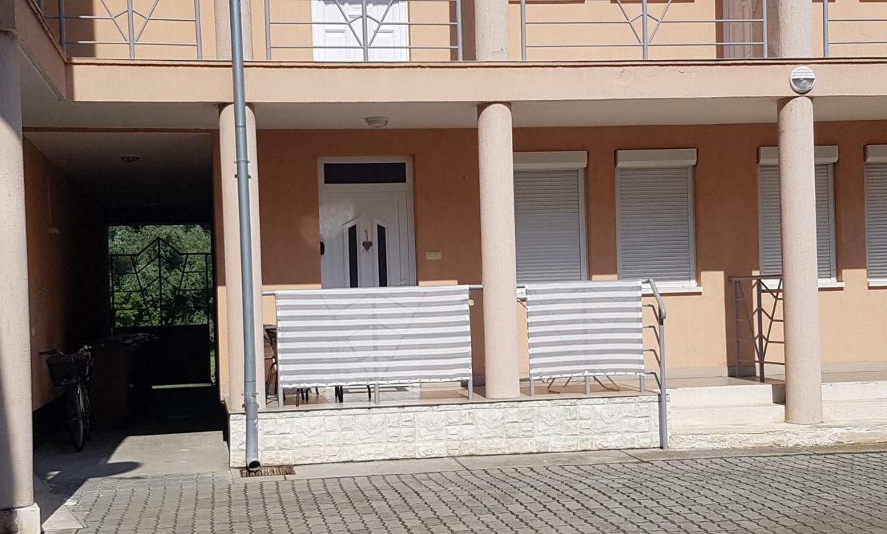 Csodaviz Apartman Harkány Екстериор снимка